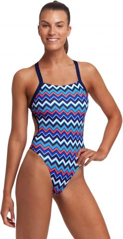 Vente flash ⭐ Funkita Brace Free One Piece 👍 Swimsuit Women, Multicolore 🧨