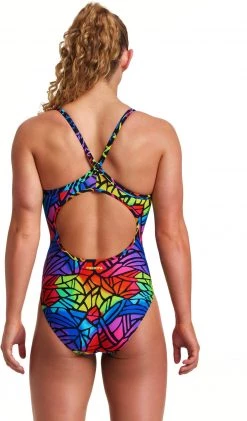 Sortie 🌟 Funkita Diamond Back One Piece Swimsuit Women, Multicolore 🛒 -Maillots de bain Soldes funkita diamond back one piece swimsuit women cabbage patch 2 2