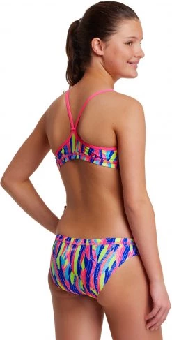 Remise ⌛ Funkita Racerback One Piece Swimsuit Girls, Multicolore 🔔 -Maillots de bain Soldes funkita racerback one piece swimsuit girls wing tips 3