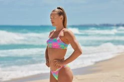 Tout neuf ✨ Funkita Swim Crop Top Women, bleu/rose 🔔 -Maillots de bain Soldes funkita swim crop top women hawaiian heaven 6