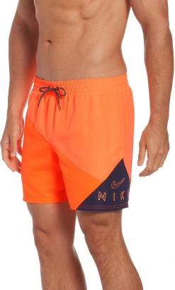 Nouveau ✔️ Nike Swim Logo 5" Volley Shorts Men, violet/bleu 😉