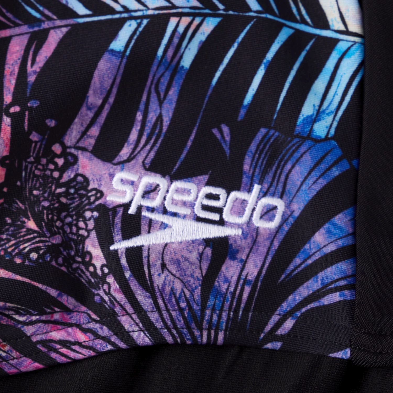 speedo Allover U-Back Swimsuit Women, Multicolore/noir Nouveau 😀 Speedo Allover U-Back Swimsuit Women, Multicolore/noir 👏 -Maillots de bain Soldes speedo allover u back swimsuit women true black vital blue siren red blue flame 2 1