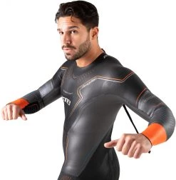 Vente flash 🔔 Zone3 Vanquish Combinaison Homme, noir ✨ -Maillots de bain Soldes zone3 vanquish wetsuit men black gun metal red 5